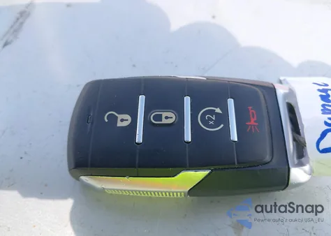 2024 Ram 1500 Laramie из США, поврежденный, VIN 1C6RREJT3RN205256